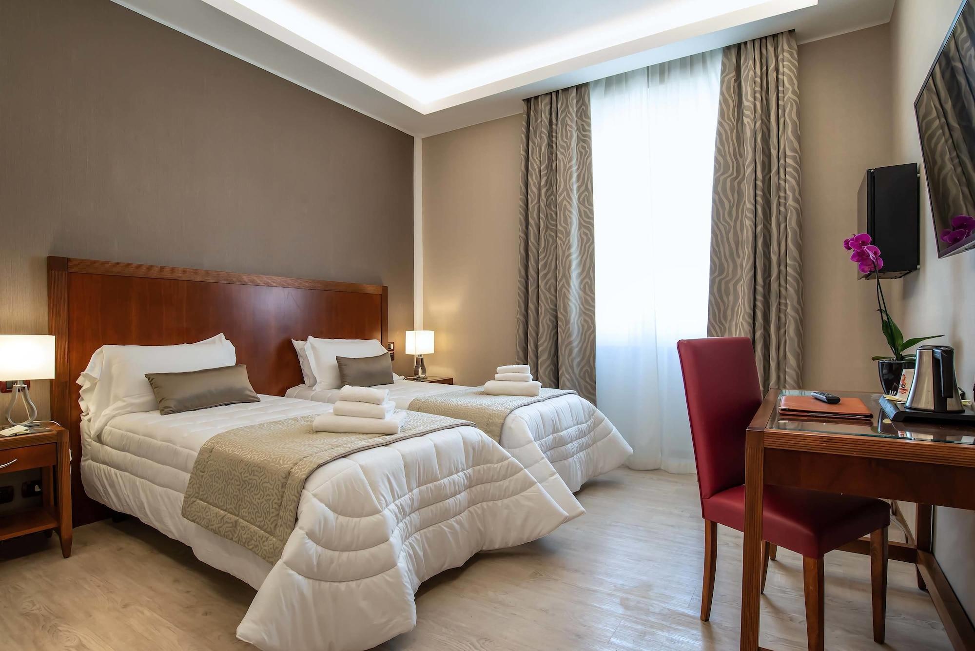 Hotel Genova Roma