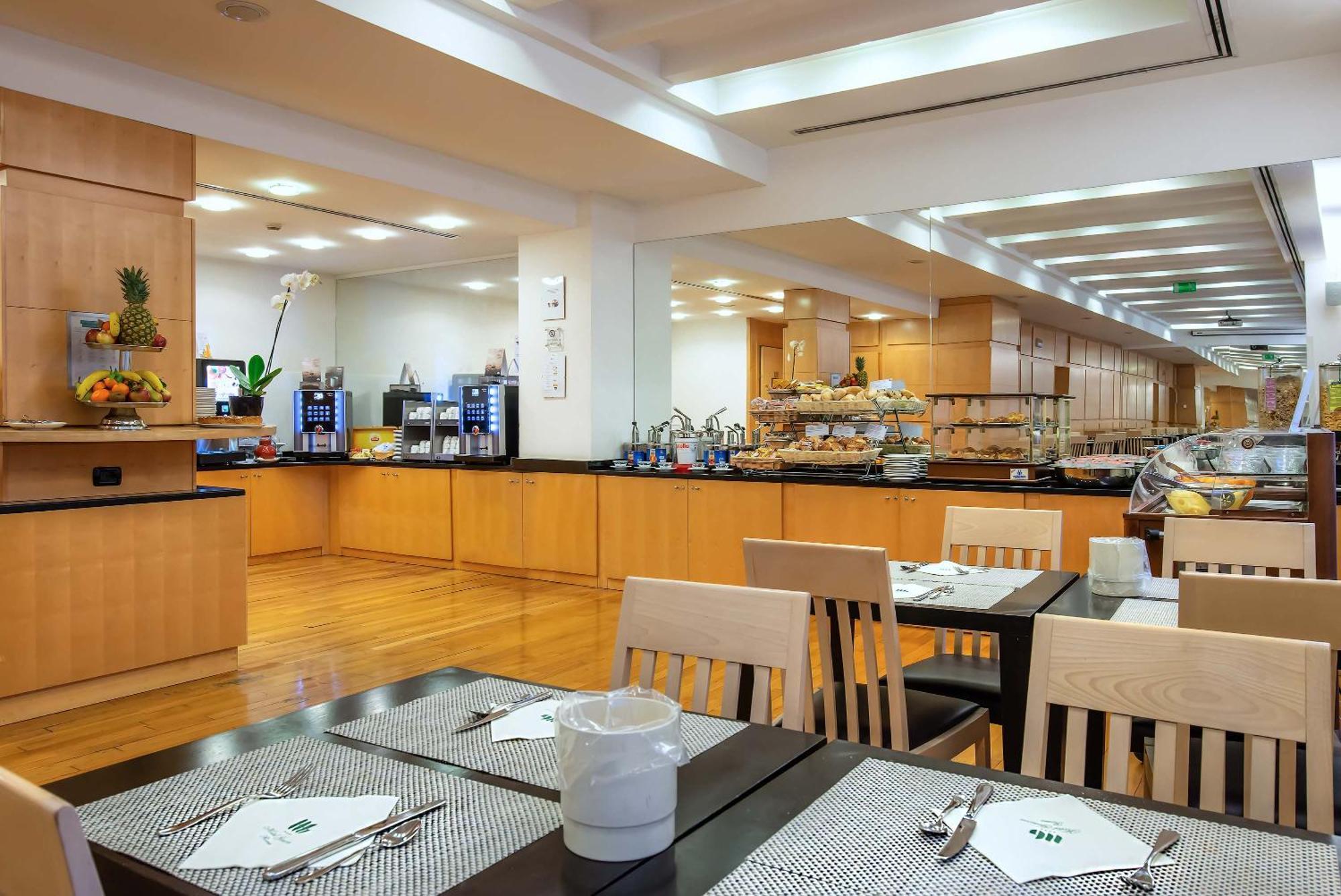 Hotel Genova Roma