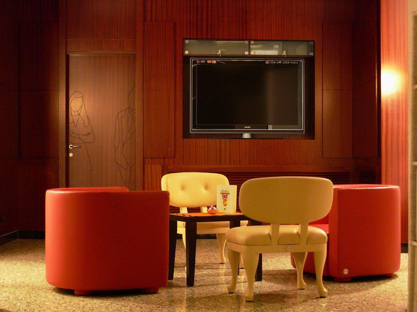 Genova Hotel Roma